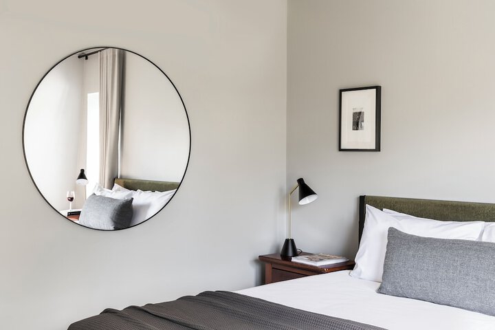 Room 26 of 62