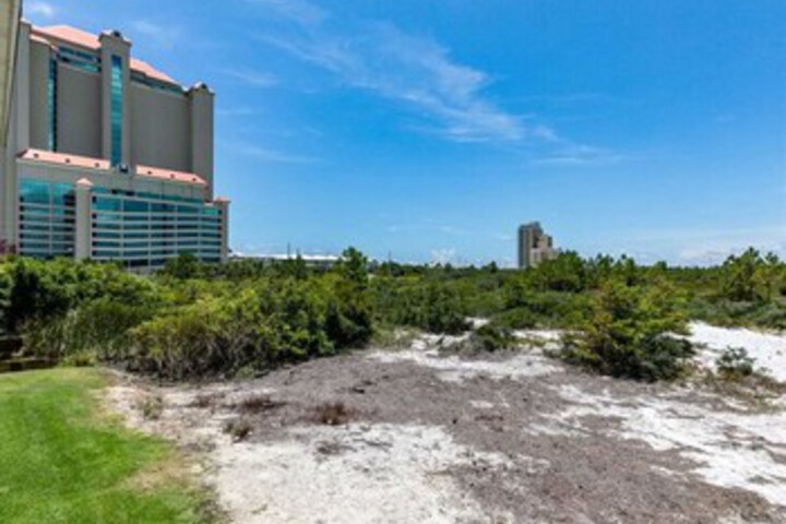 Property Grounds 15 of 19
