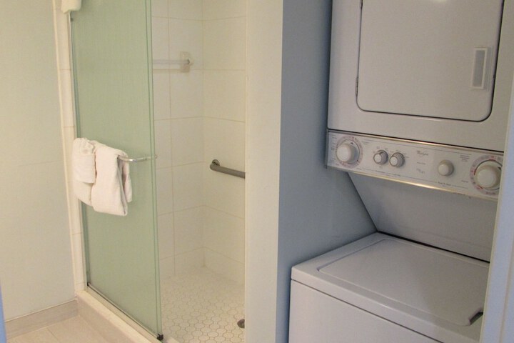 Room 45 of 229