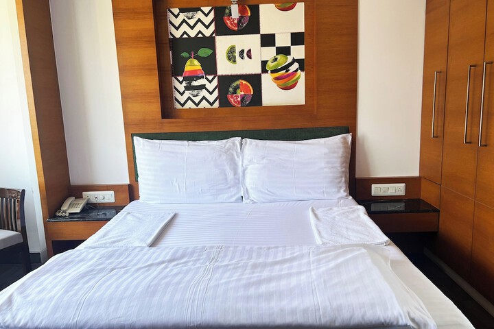 Room 60 of 171