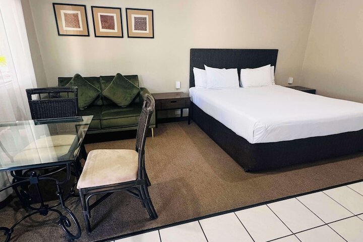 Room 11 of 46