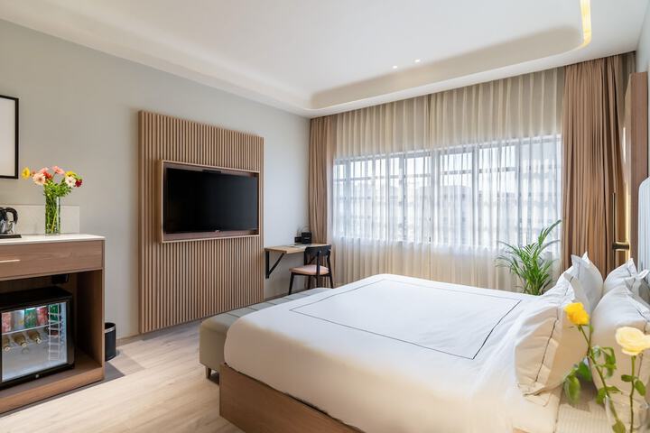 Room 18 of 60