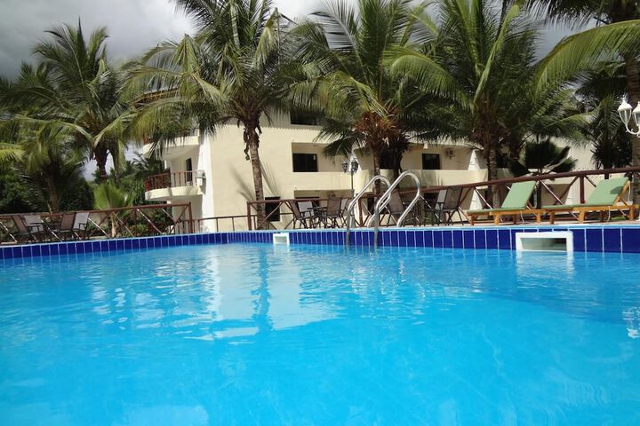 Pool 14 of 43