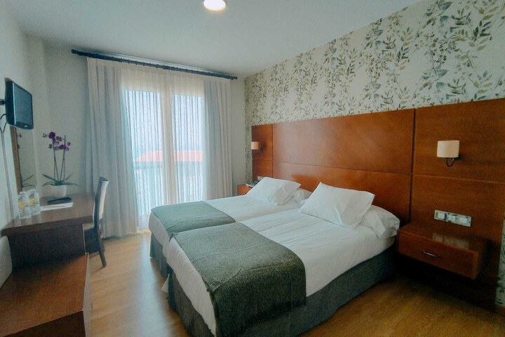 Room 4 of 45