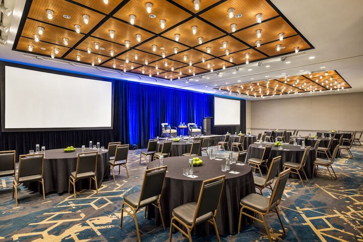 Meeting facility