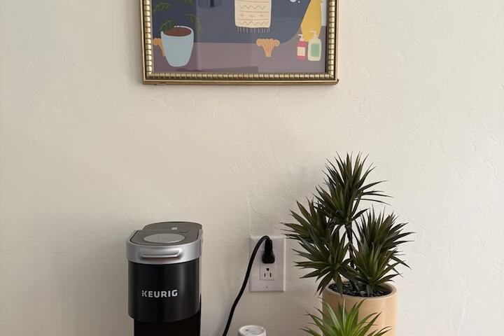 Breakfast/Coffee Service 94 of 153