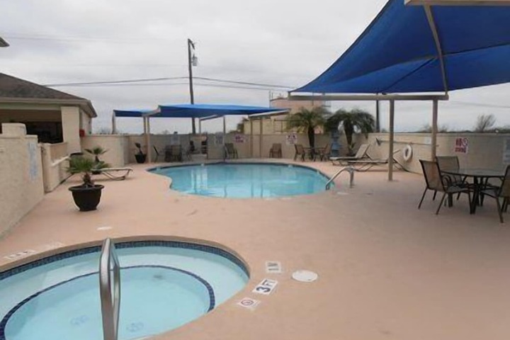 Pool 42 of 55
