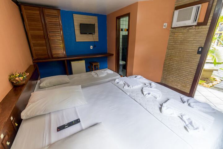 Room 4 of 42