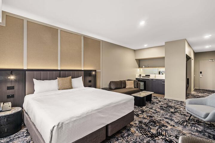 Room 12 of 29
