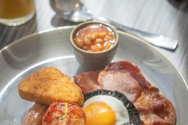 Breakfast meal