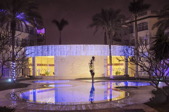 Pool 43 of 117