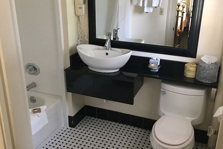 Clean Restrooms