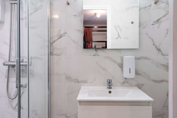 Room 20 of 26