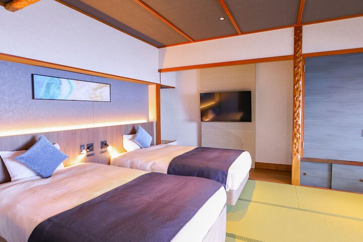 Room 7 of 54