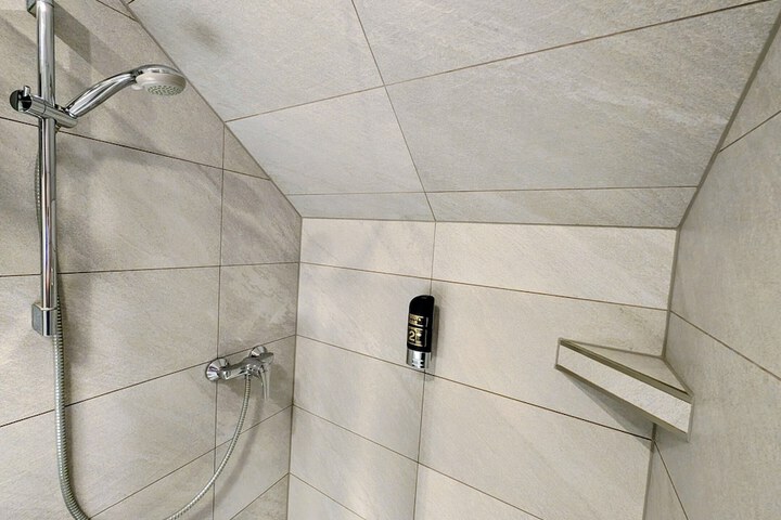 Clean Restrooms