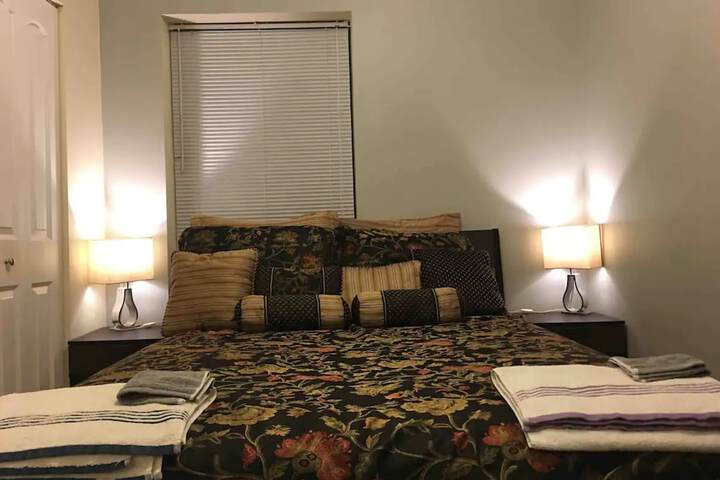 Room 3 of 17