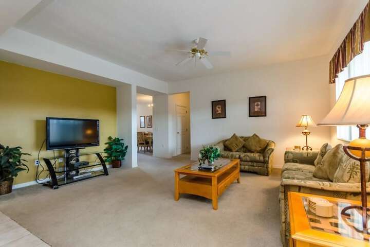 Room 17 of 27