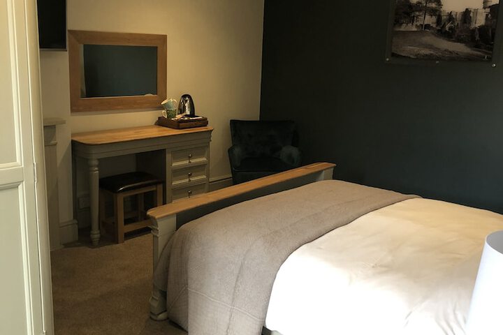 Room 37 of 96