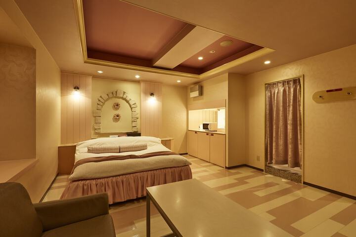 Room 9 of 70