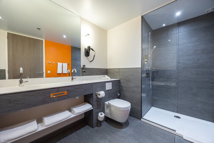 Bath Interior