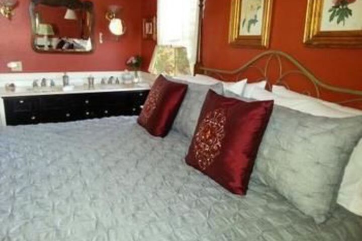 Room 17 of 29