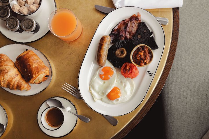 Breakfast/Coffee Service 85 of 137