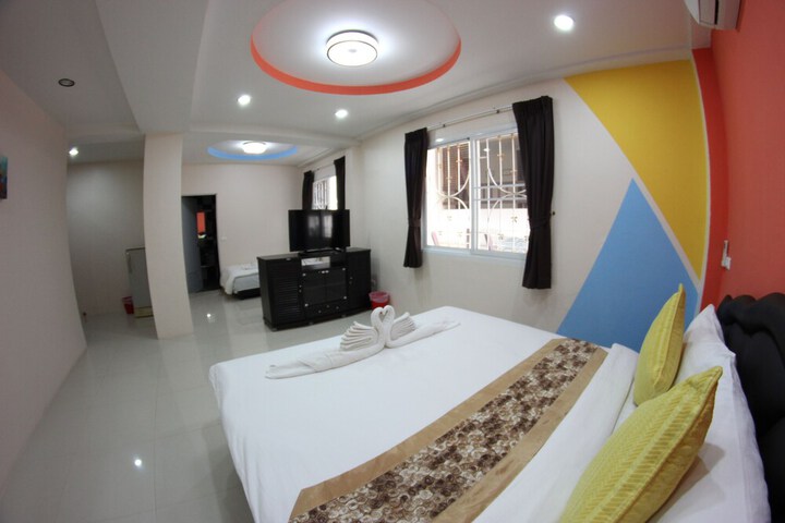 Room 27 of 58