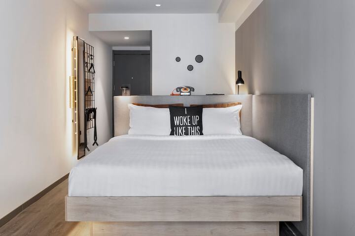 Room 20 of 207