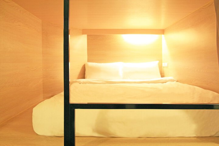 Room 11 of 44