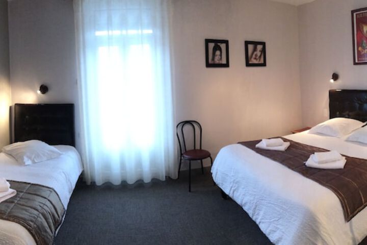 Room 12 of 62