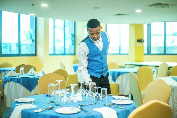 Dining 66 of 91