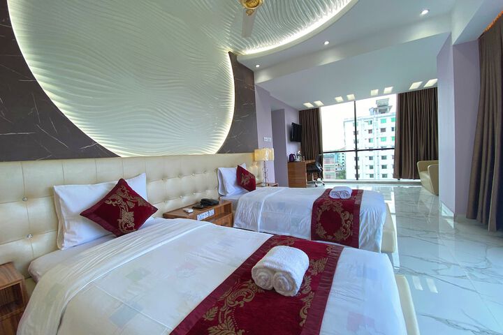 Room 20 of 25