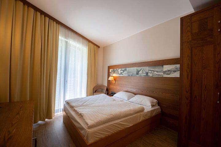 Room 43 of 138