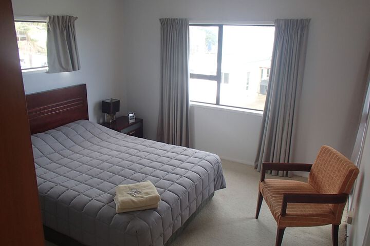 Room 5 of 50