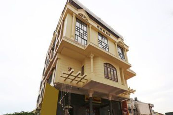 Hotel 17 of 27