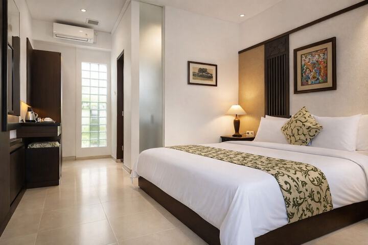 Room 10 of 39