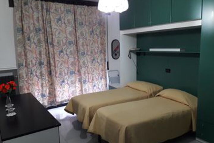 Room 14 of 29