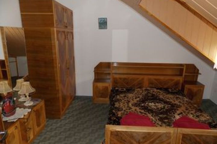 Room 19 of 45