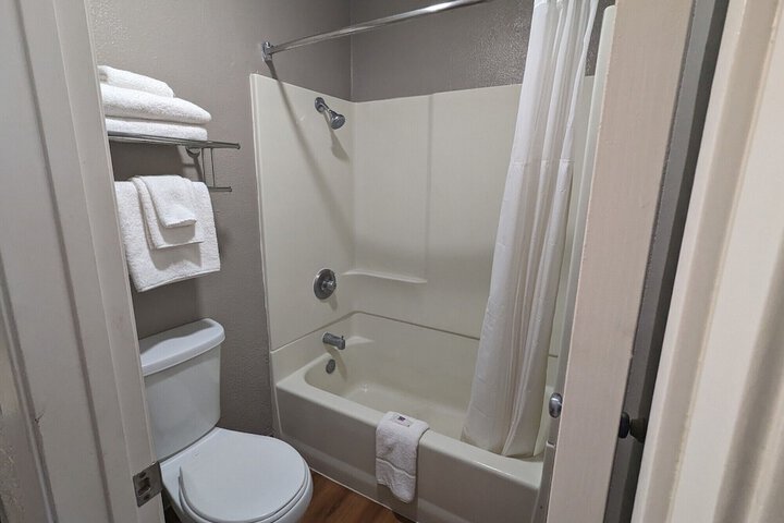 Clean Restrooms