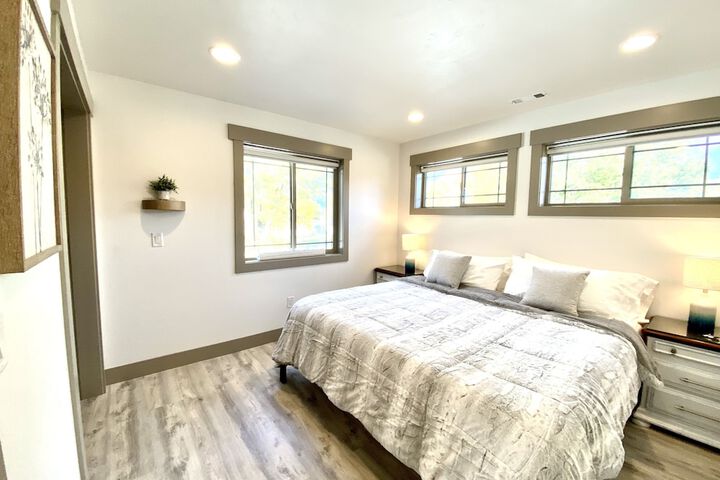 Room 6 of 426