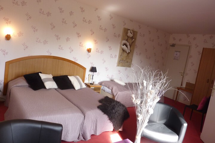 Room 7 of 61
