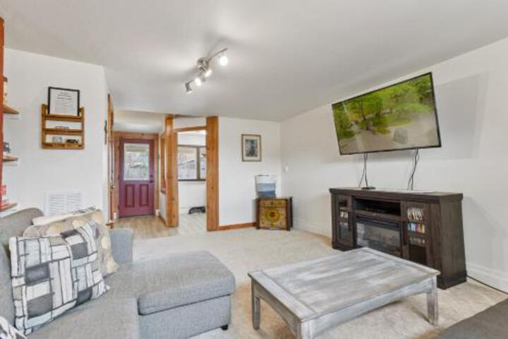 General 8 of 21