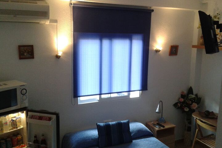 Room 6 of 29