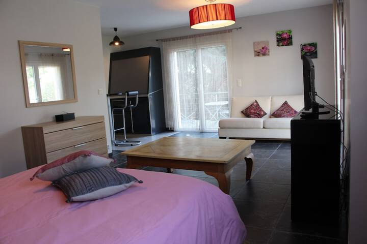 Room 7 of 23