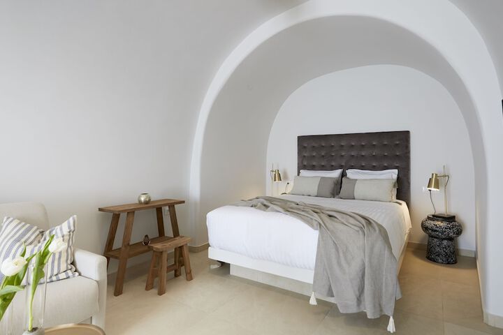 Room 30 of 295