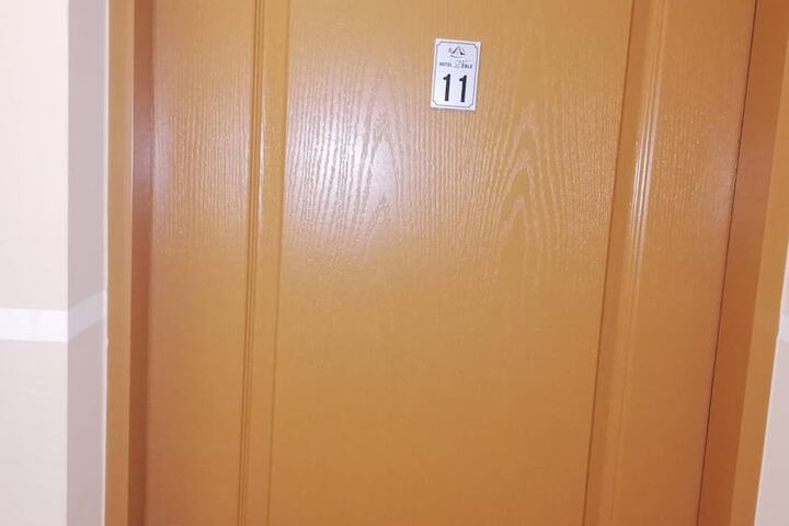 Room 26 of 54