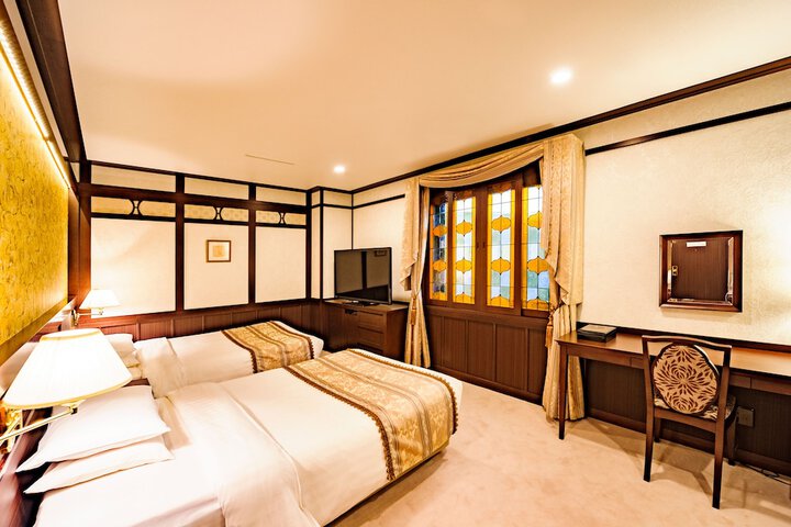 Room 22 of 117
