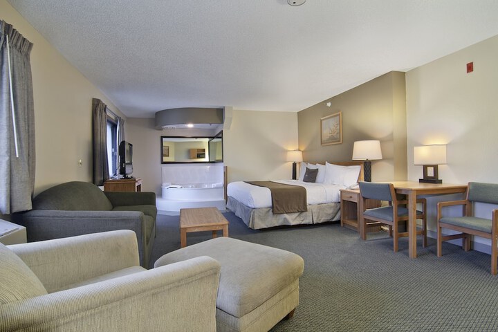 1 King Bed (1 of 28)