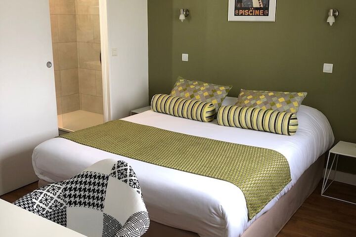 Room 7 of 43