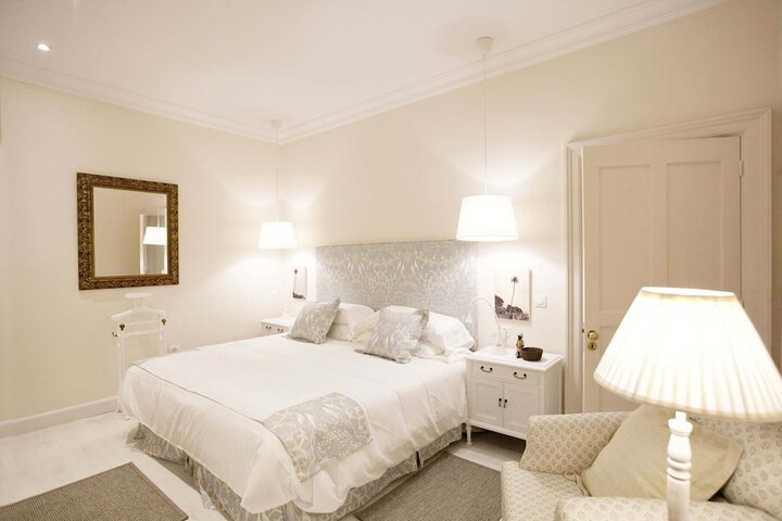 Room 26 of 45